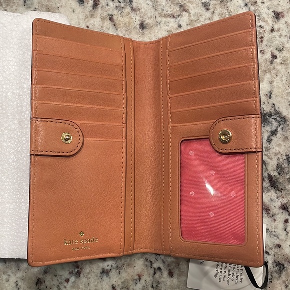 Kate Spade Wallet - Picture 4 of 9
